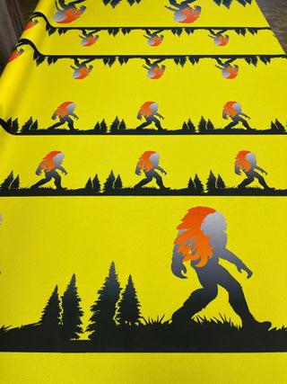 Bigfoot repeat border